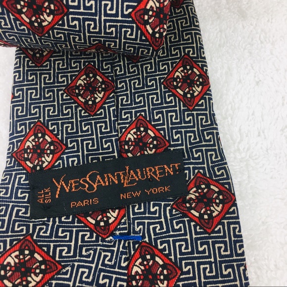 Yves Saint Laurent Silk Mens Tie - Picture 2 of 3